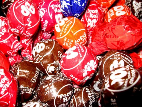 How Many Licks Does it Take to Get to the Center of a Tootsie Pop?